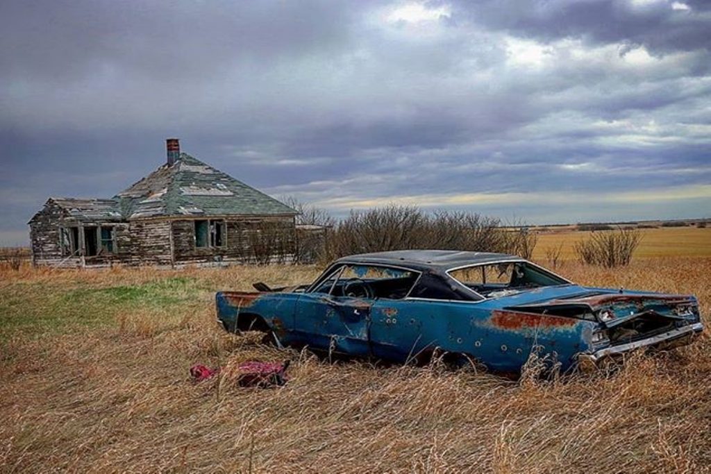 ghost towns in southern alberta