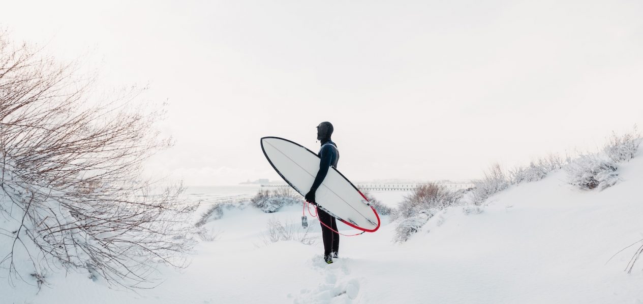 winter surfing