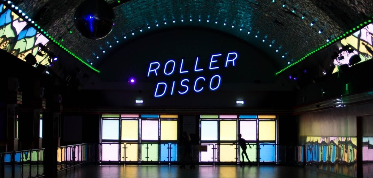 popup roller disco