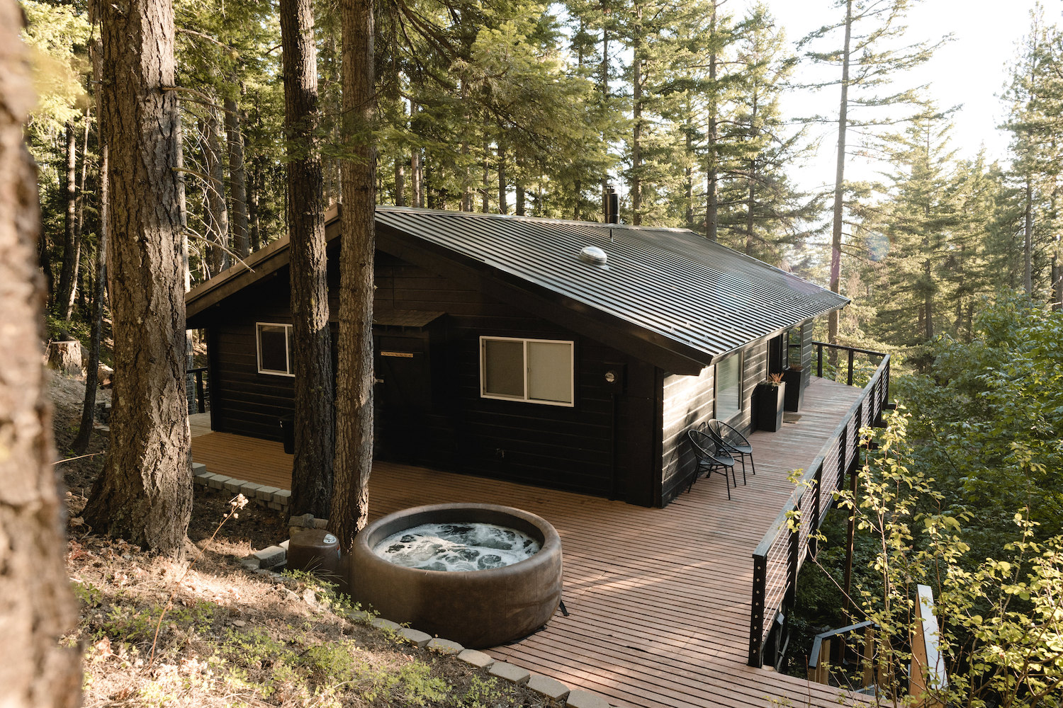 mid century cabin Washington