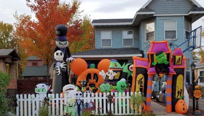 halloween house contest