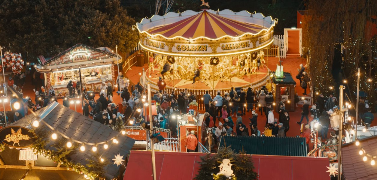 Toronto's holiday street carnival will have unlimited rides & epic  attractions