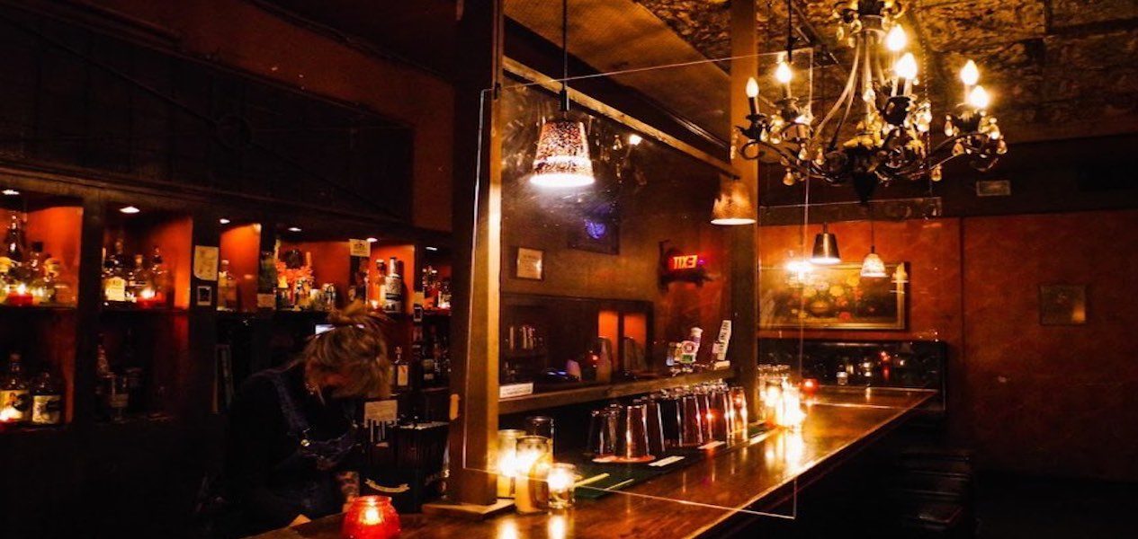 all-day happy hour deals at the narrow lounge