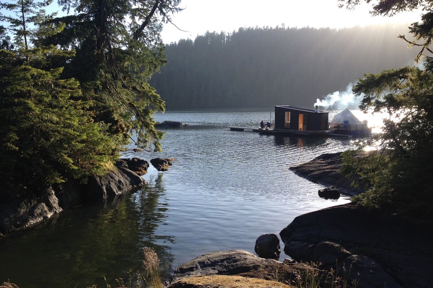 floating airbnb tofino