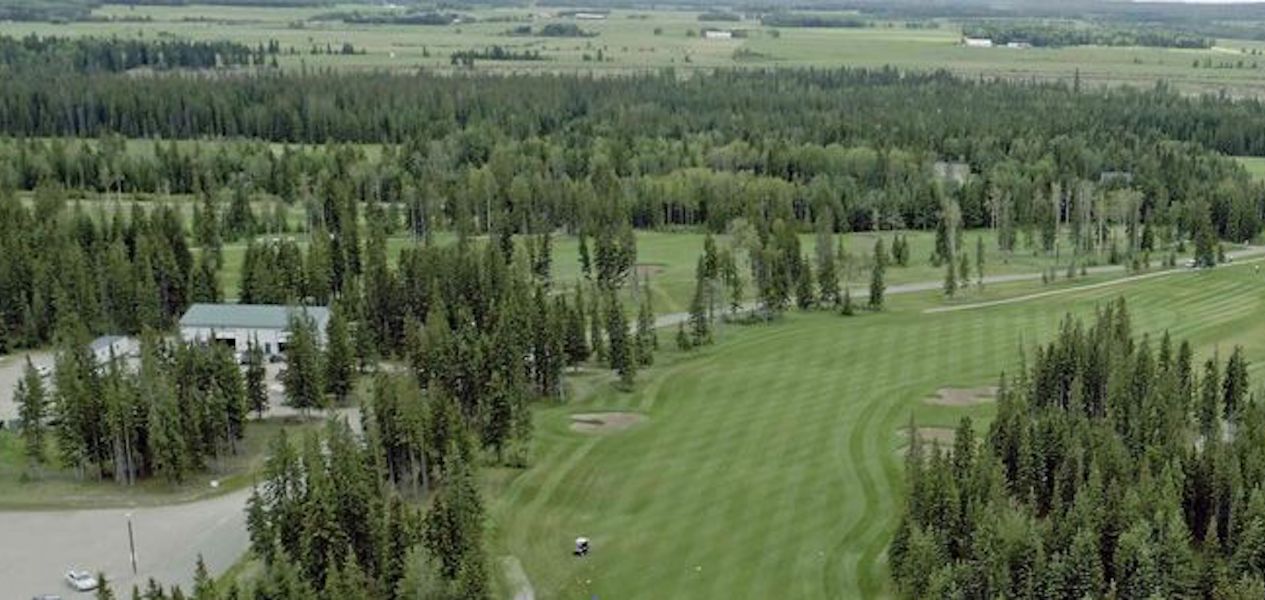 alberta golf course for sale