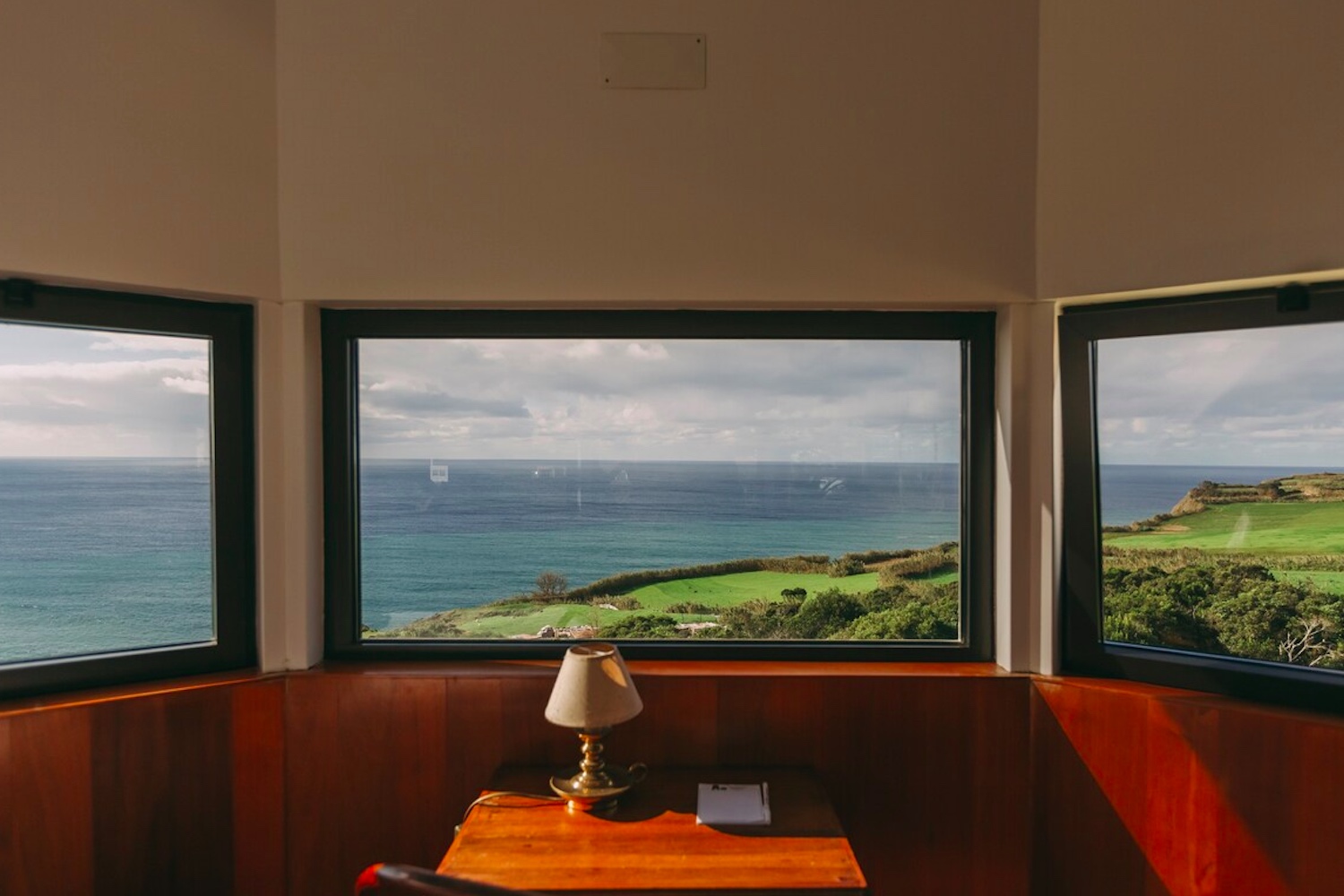 airbnb azores