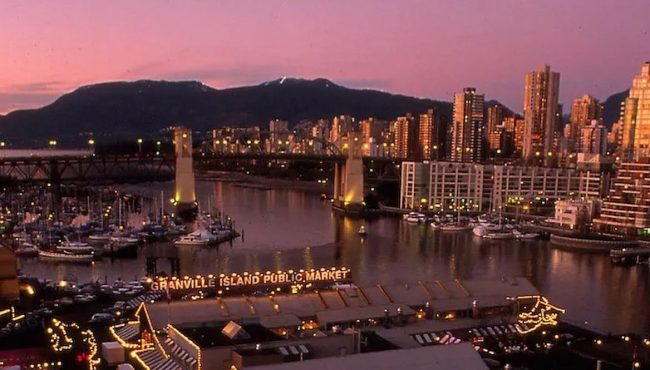 cheap and free dates vancouver fall