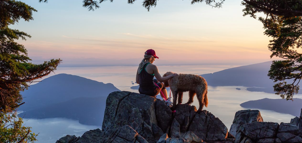 dog-friendly hikes vancouver