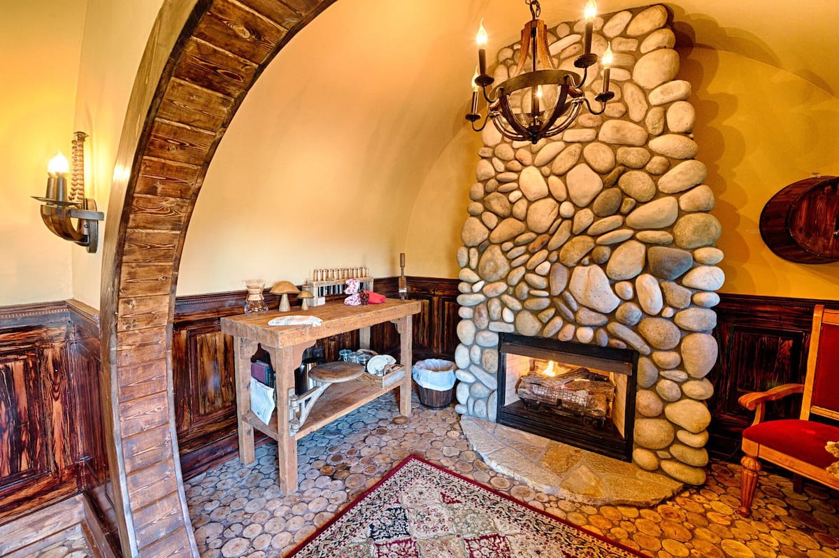 lord of the rings airbnb