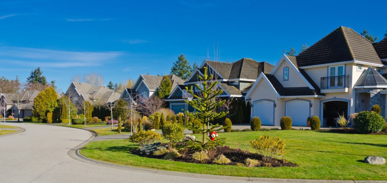 Income you need to buy a house in Canadian cities
